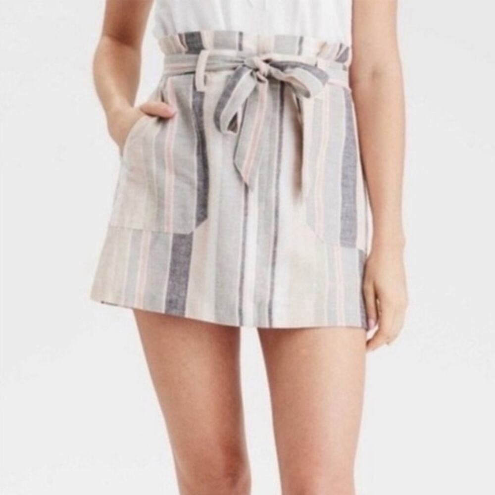 NWT American Eagle Striped Mini Skirt Size Medium With Pockets and Tie Belt
